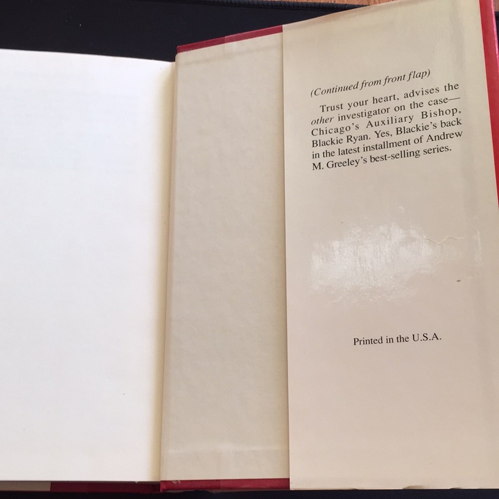 Andrew M Greeley bundle of 2 hardcover books - Picture 13 of 16